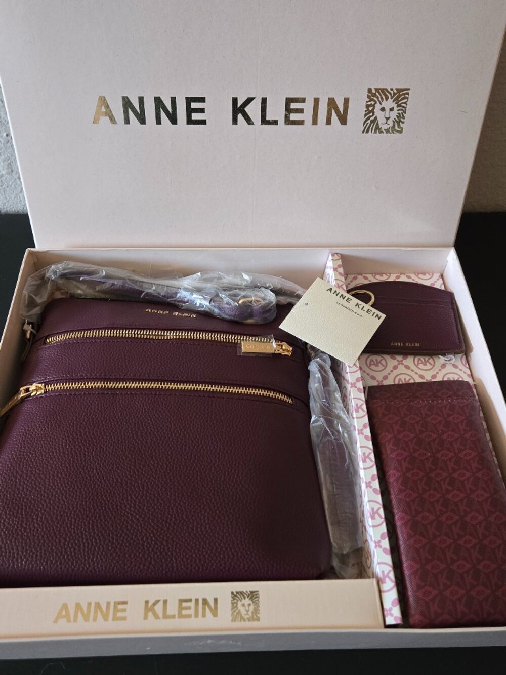 Anne Klein Cranberry 3pc Purse Gift Set